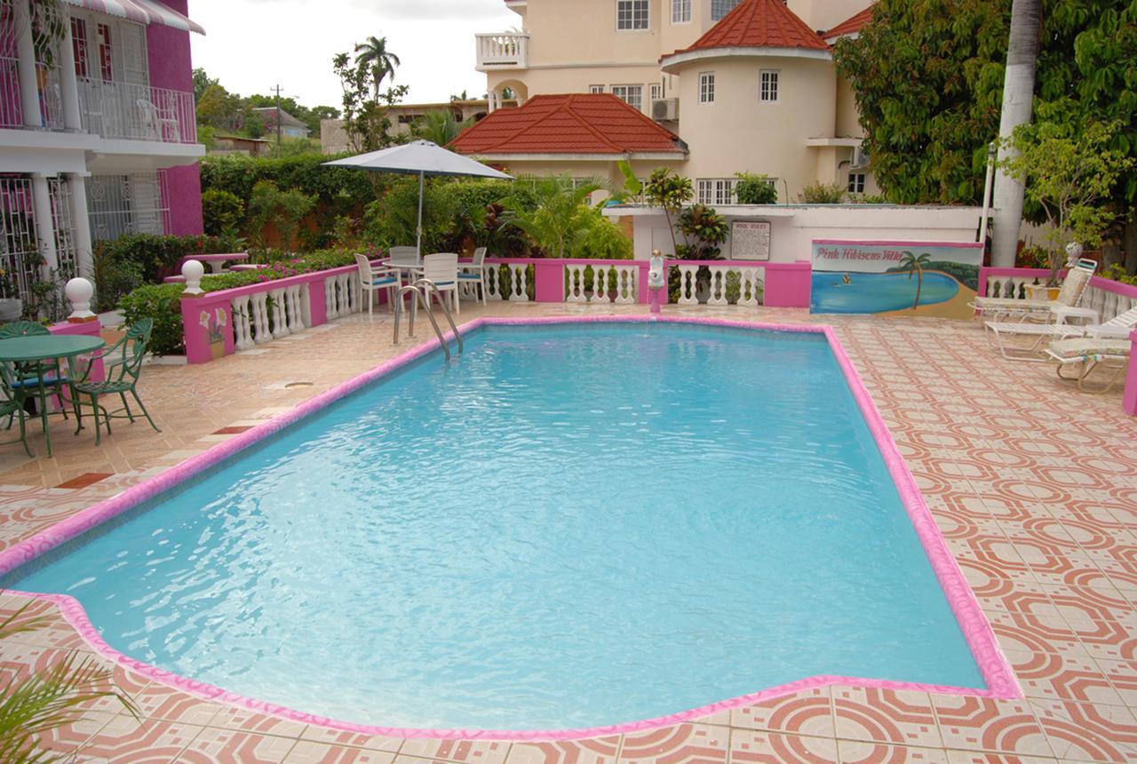 Pink Hibiscus Bed And Breakfast มอนเทโกเบย์ ภายนอก รูปภาพ